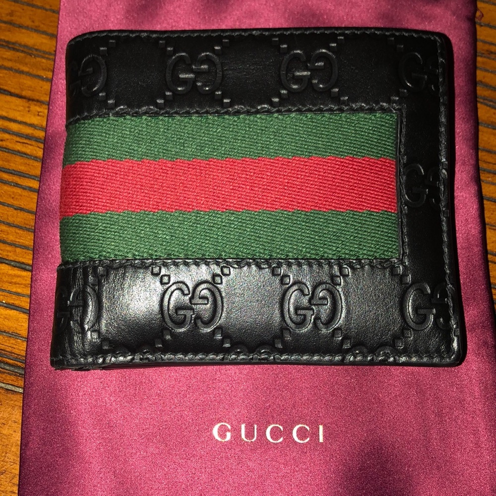 Gucci wallet